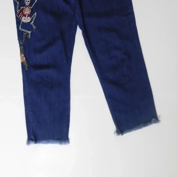 ZADIG & VOLTAIRE Deluxe Embroidered Skeleton Jeans Dia de Los Muertos Size 25 - Picture 6 of 16